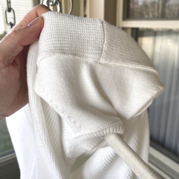 Express, Padded Shoulder, Sweater Vest! - Picture 7 of 10